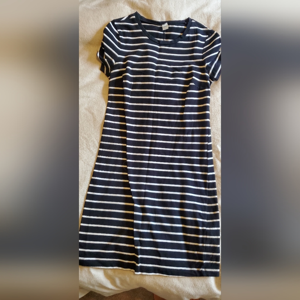 Olg Navy striped dress